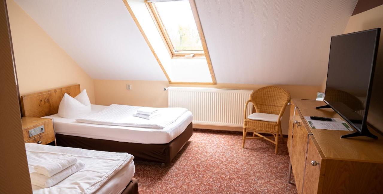 Hotel Am Uckersee Роперсдорф Экстерьер фото