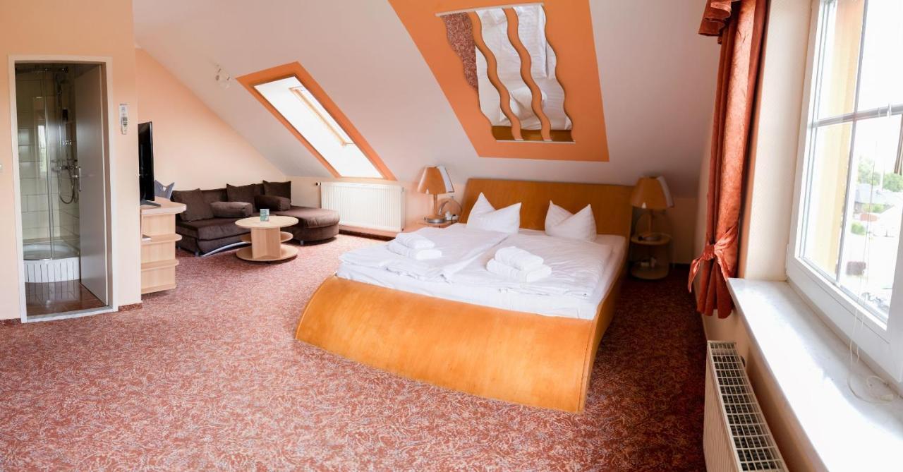 Hotel Am Uckersee Роперсдорф Экстерьер фото